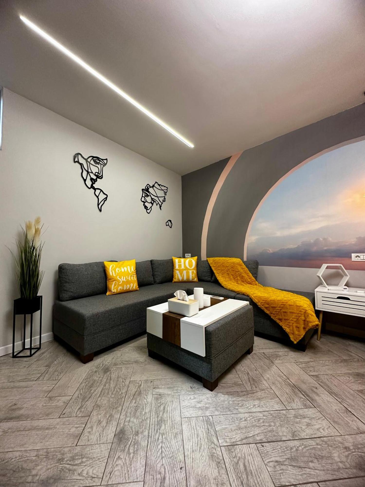 Stay Inn Central Brasov Ap 3 Zewnętrze zdjęcie